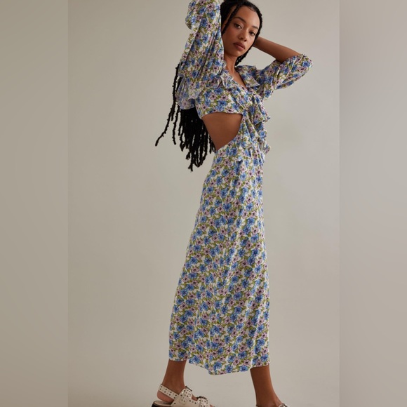 ✨ Anthropologie Puff-Sleeve Cutout Dress Sz 12 - Picture 5 of 8